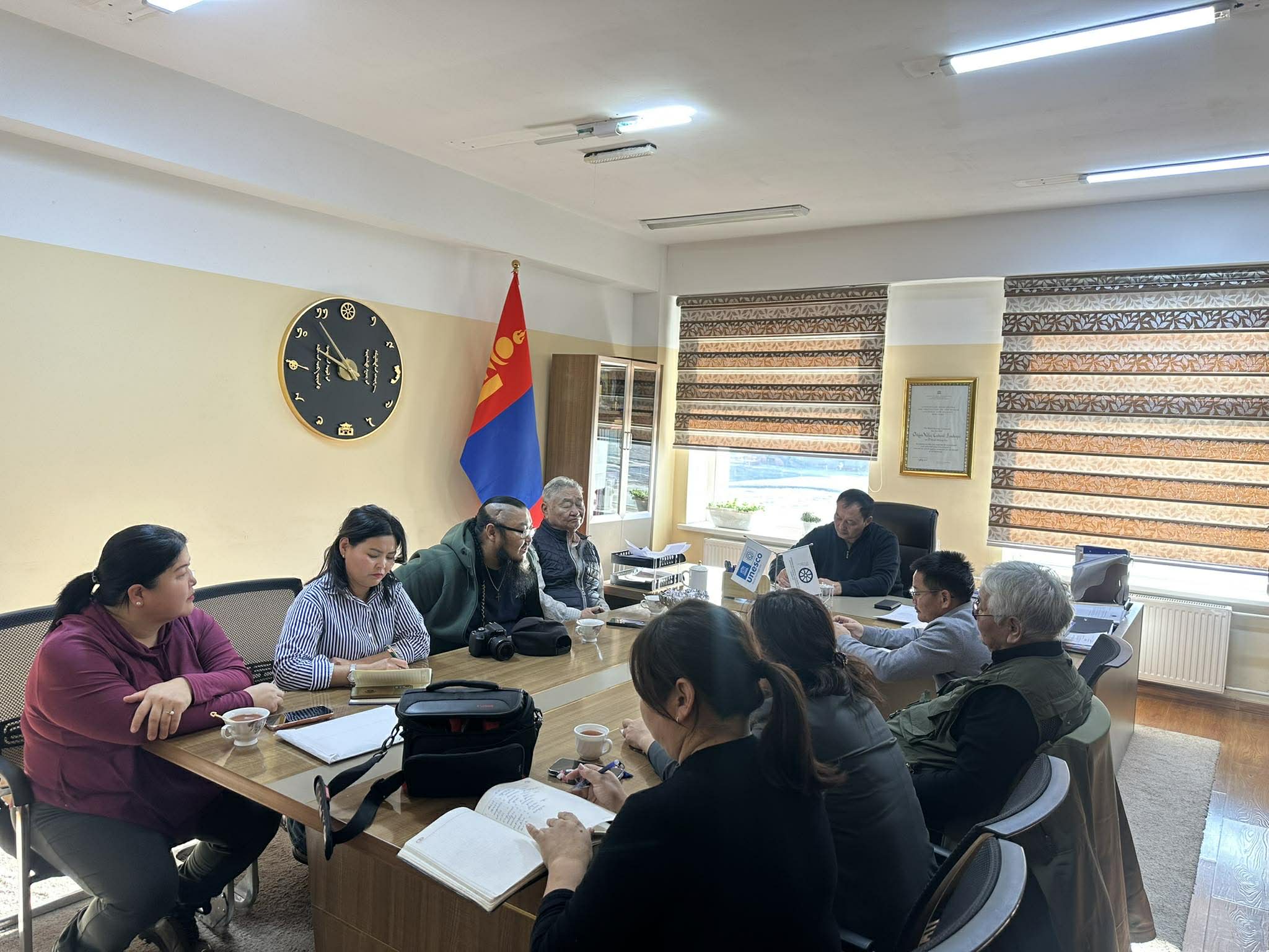 baigal soyl sudalgaa (2).jpg